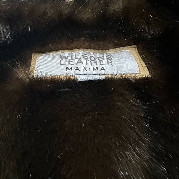 Wilson’s Suede Trucker Jacket - Picture 7 of 8